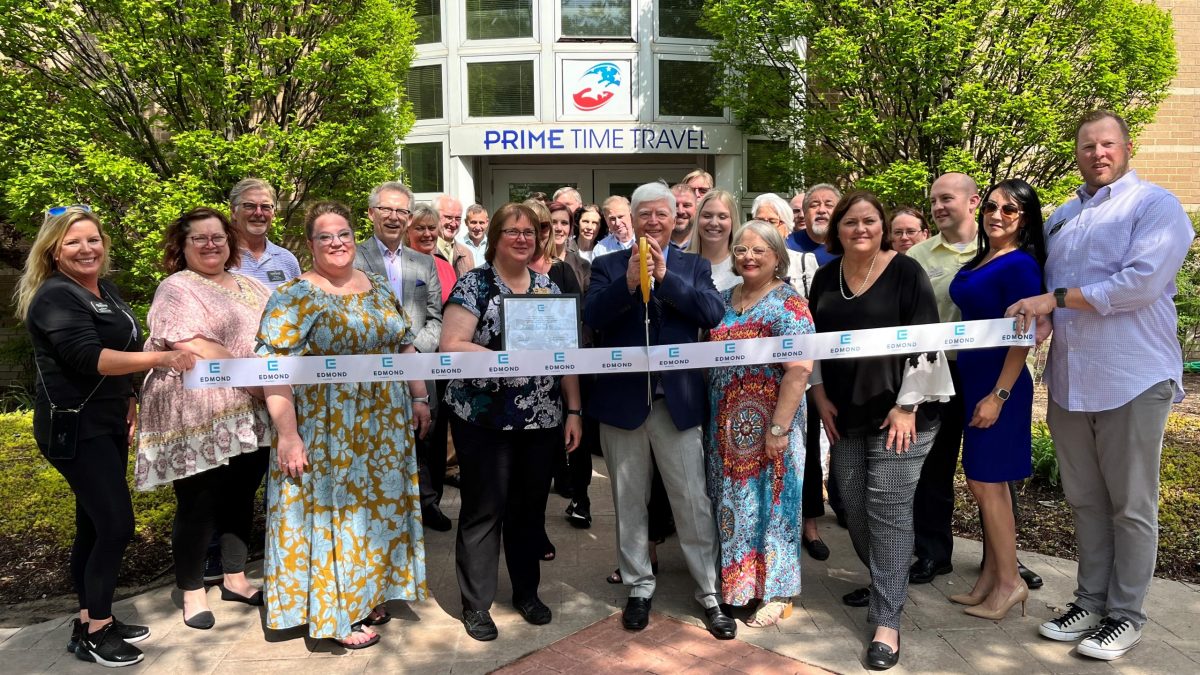 Prime Time Travel recently celebrated 42 years in the Edmond community. (Photo: Edmond Chamber of Commerce)